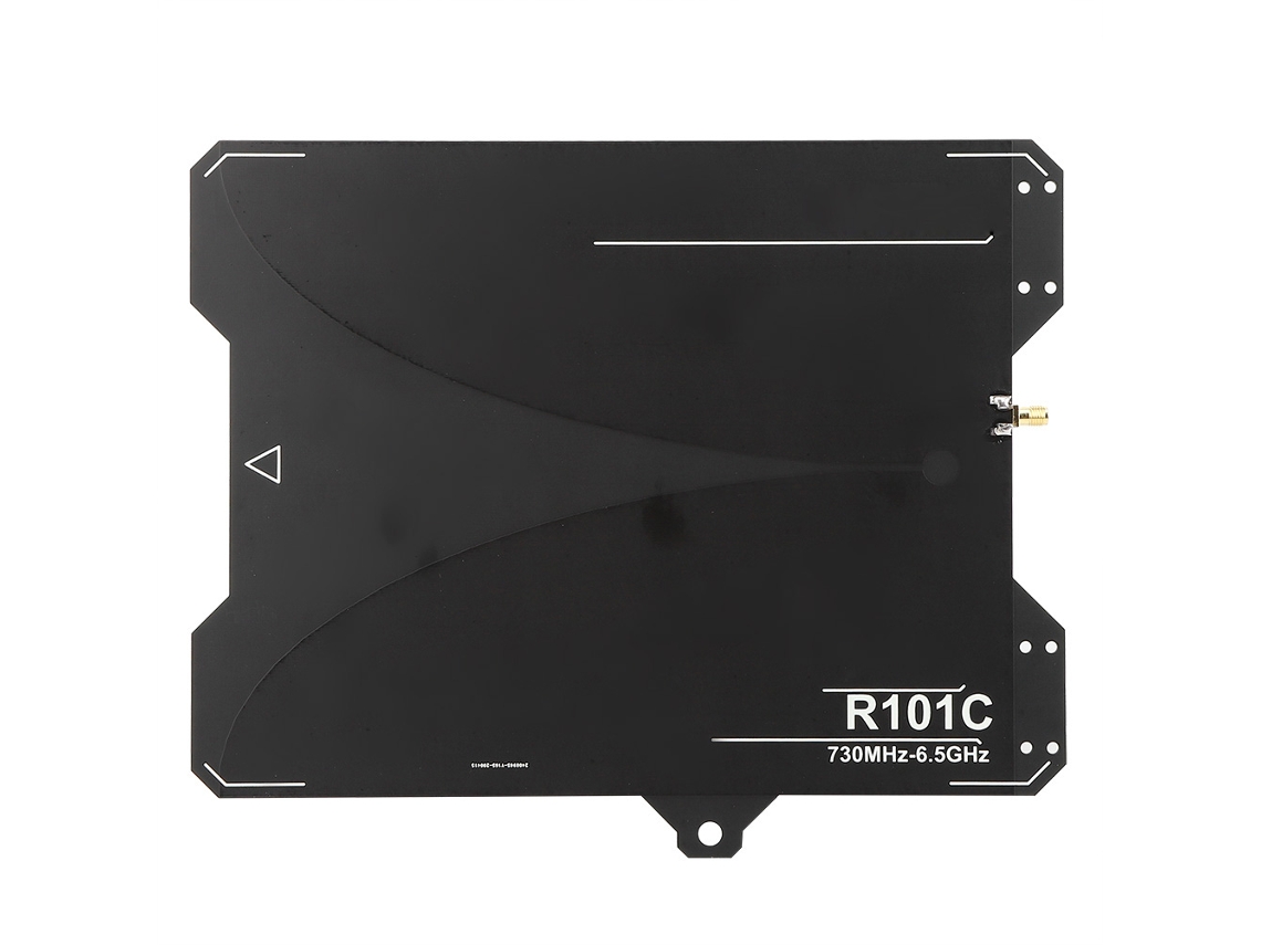 Antena Direccional Uwb De Alta Ganancia R101c 6.5ghz 5w Polarización Lineal Ancha Ads B