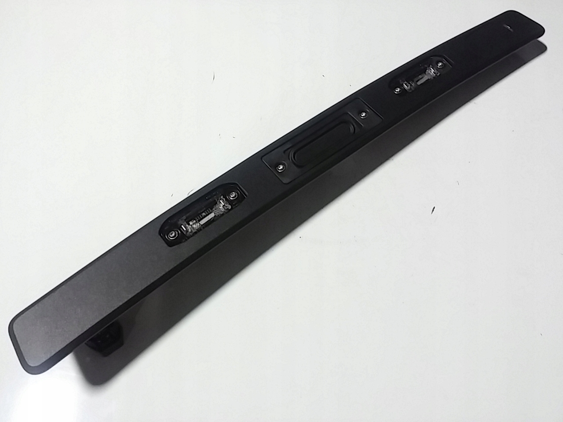 Embellecedor de la puerta trasera del Volvo XC60, pieza original 30753341