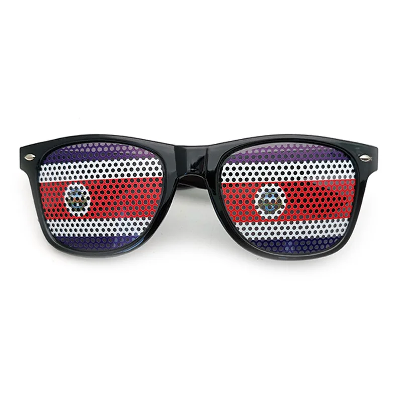 Gafas de sol unisex con montura negra y decoración de bandera. MDUG