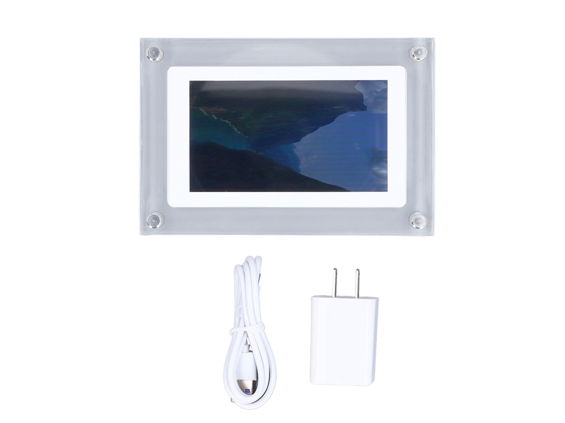 Pizarra digital de 5 pulgadas con disco duro de 2 GB y acabado acrílico para uso doméstico.