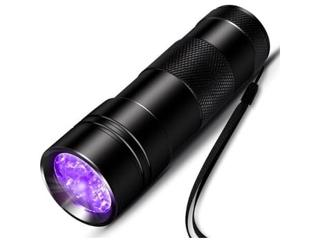 Linterna de Luz Ultravioleta - Edición Deluxe (Incluye 3 Baterías Doradas) TUSERXLN