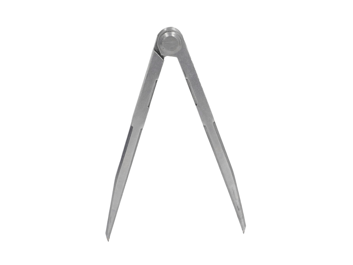 Divisor de ala de 200 mm con puntas pulidas y posicionamiento preciso.