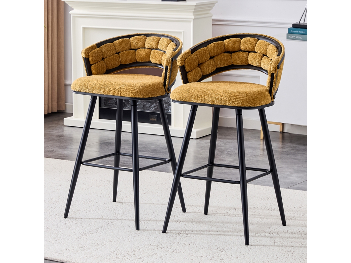 Dos Taburetes De Bar Modernos De Terciopelo Amarillo Con Patas De Hierro Negro.