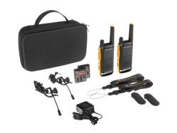 Walkie-talkie MOTOROLA T82 Extreme Duo (16 Canales - 121 Sub-Canales - 10 Km - Hasta 18h de autonomía - Negro)