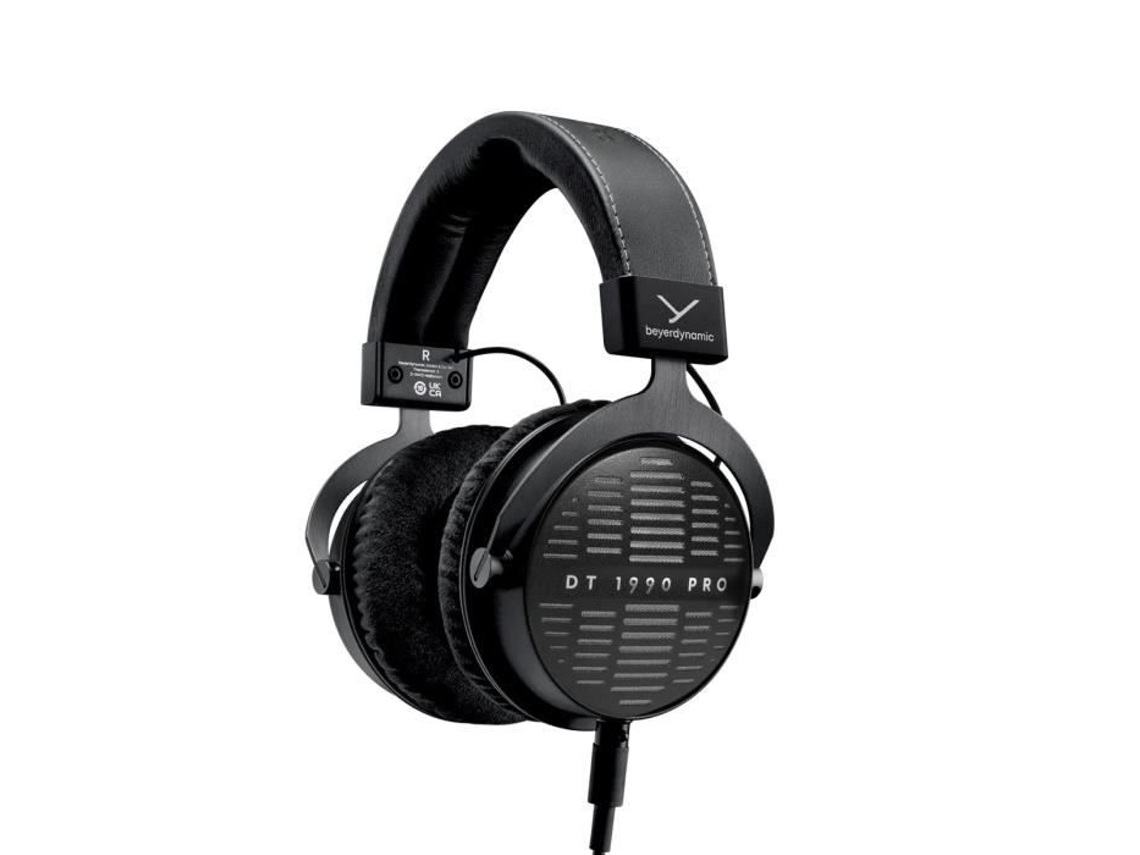 Auriculares de monitoreo circumaurales abiertos con transductores Stellar.45 y almohadillas de terciopelo. BEYERDINÁMICO