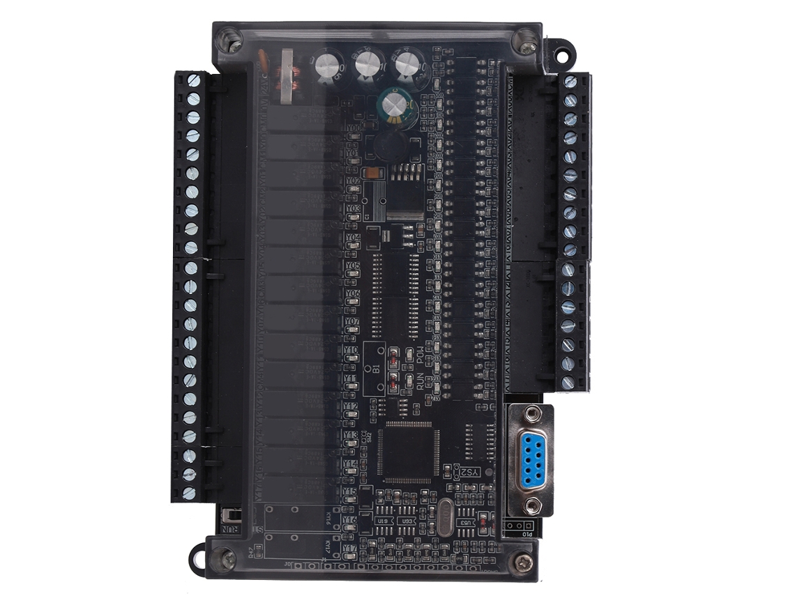 Placa de control PLC industrial con base y carcasa.