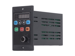 Inversor De Frequência Para Motor Mini 1.1kw 1ph 176‑264v Entrada 3ph 0‑220v Saída