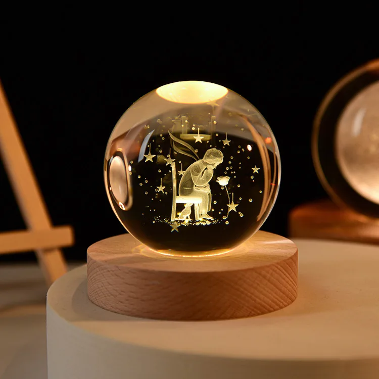 (príncipe 60 Mm) Adorno De Cristal 3d De 60 Mm Grabado Con Láser, Objeto De Colección.