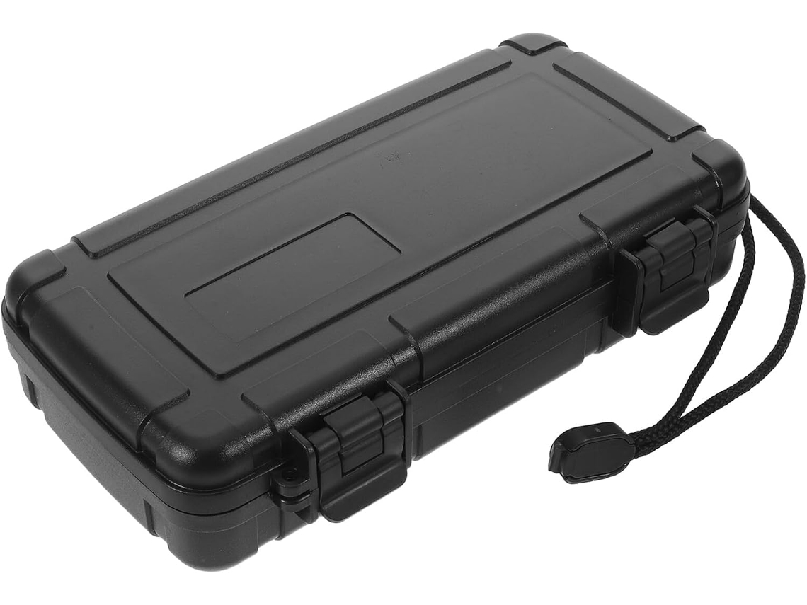 Estuche De Viaje Compacto Y Acolchado Para Puros Con Humidificador Incorporado, Plástico Negro.