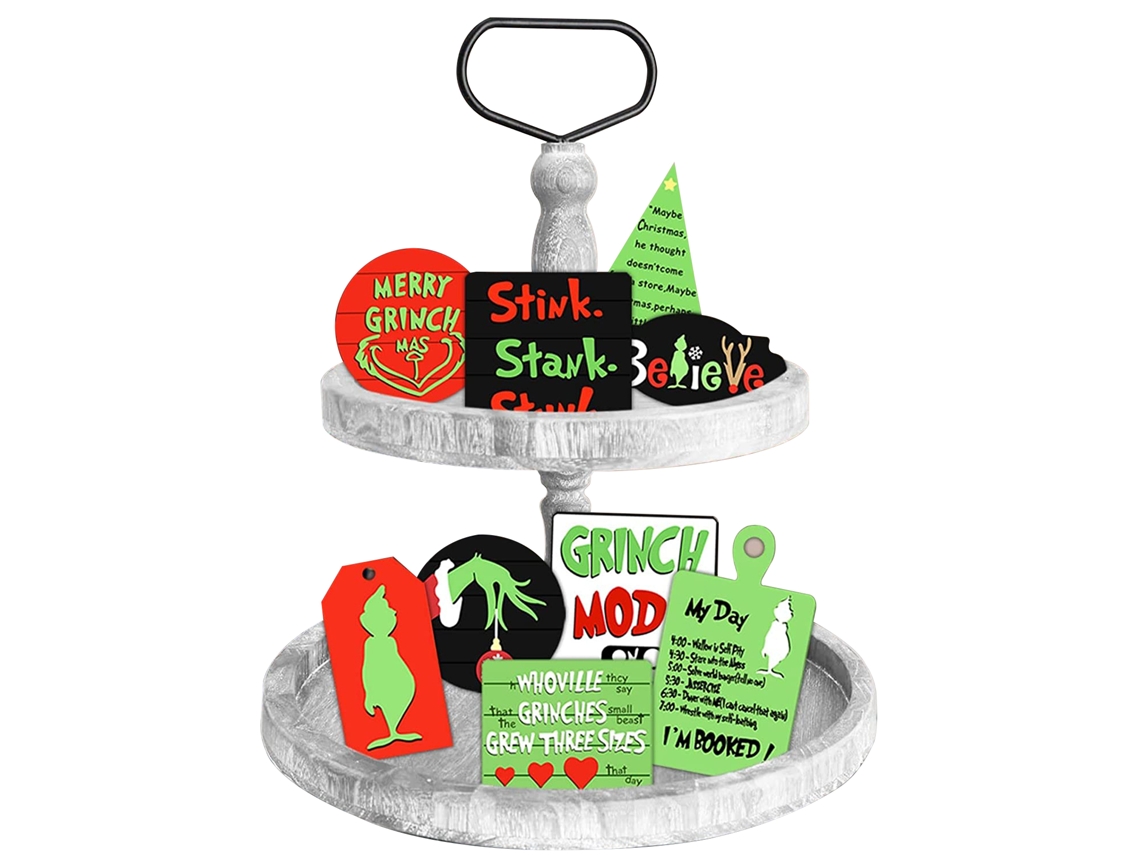 Plato navideño del Grinch decorado en madera laminada.