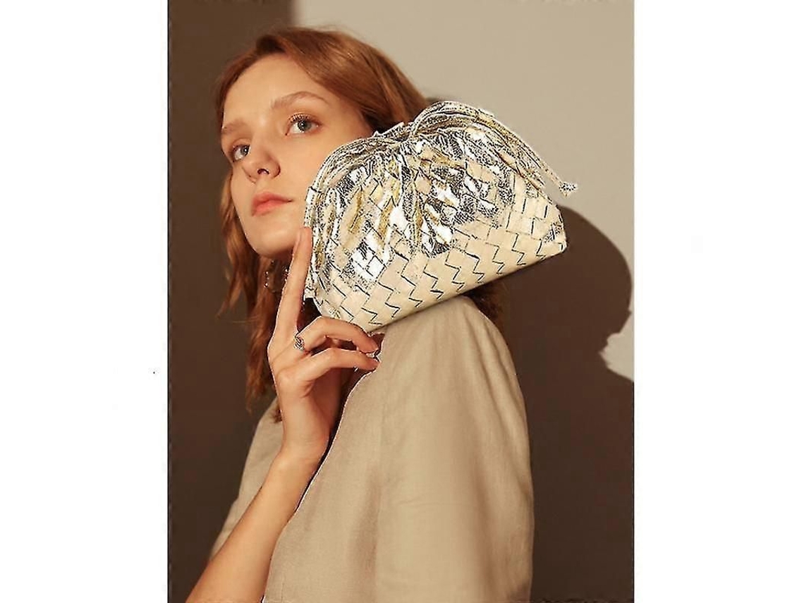 Bolso Mini Satchel Cloud De Piel Con Cierre Magnético Y Tejido De Pu.