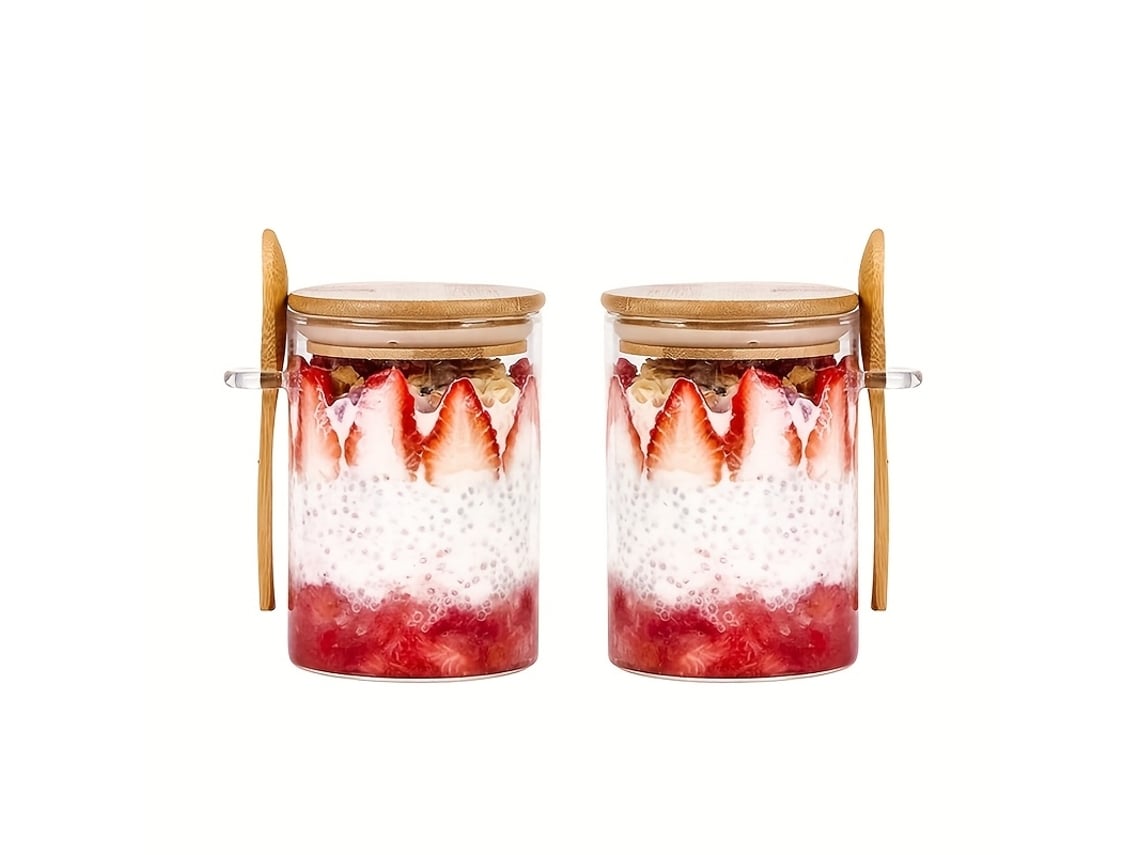 Es Un Juego De Dos Cuencos De Vidrio Que Incluyen Tapas Y Cucharas Para Servir. Son Perfectos Para Servir Avena En El Desayuno O Ensalada.