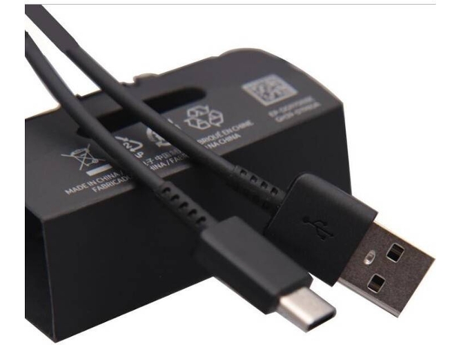 Cable SAMSUNG 3120695 (USB - USB-C - Negro)