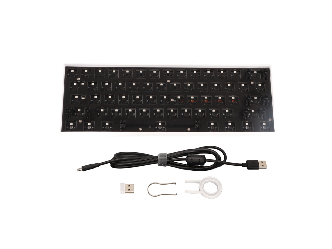 Kit Diy Teclado Mecânico 61 Teclas Sem Fio 2.4g Bt 3.0 5.0 Type C Rgb Modular Gaming