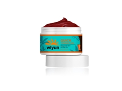 El gel reparador bronceador Wiyun hidrata y nutre la piel bronceada.