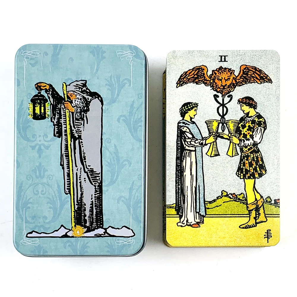 Cartas De Tarot Bañadas En Oro En Una Caja De Metal, Perfectas Para La Adivinación, Reuniones Familiares Y Con Un Diseño Clásico.
