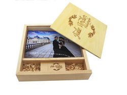 Caja de FotograFía de madera transparente con Pen Drive que graba el logotipo personalizable