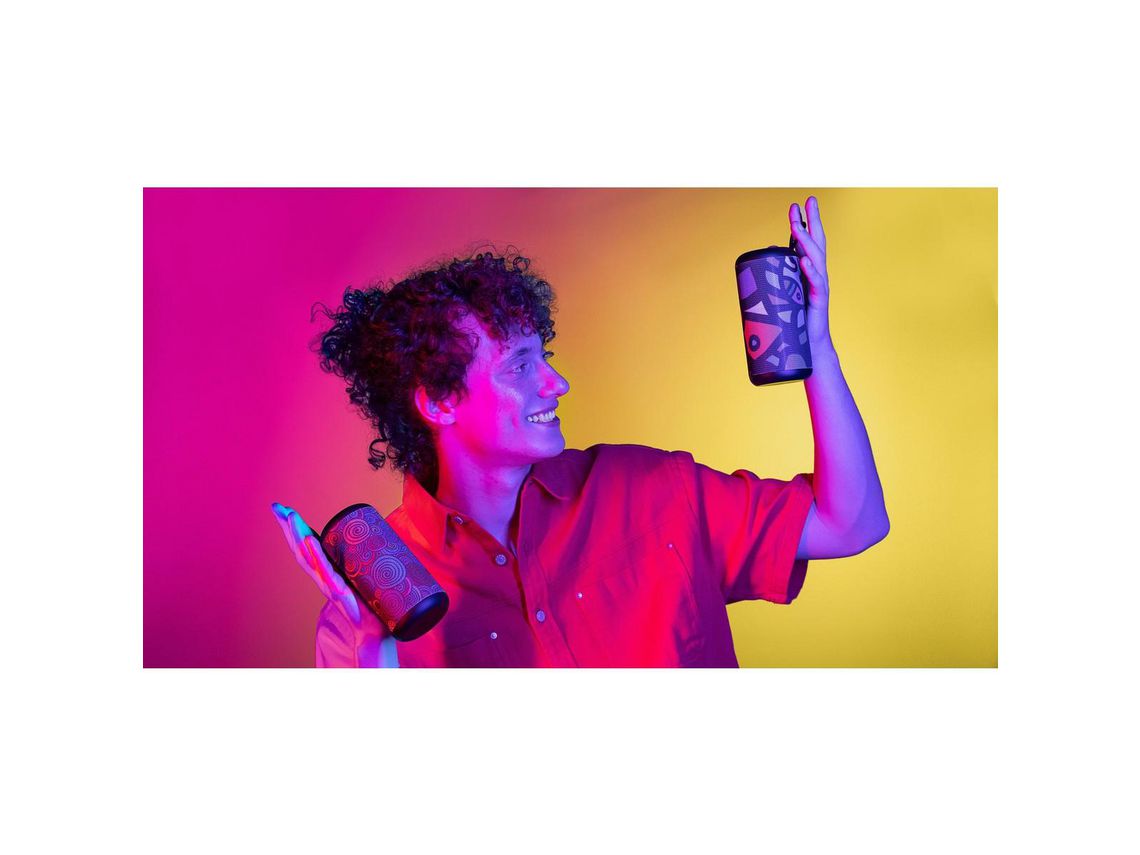 CELLULARLINE Altavoz Bluetooth con sonido musical vertical