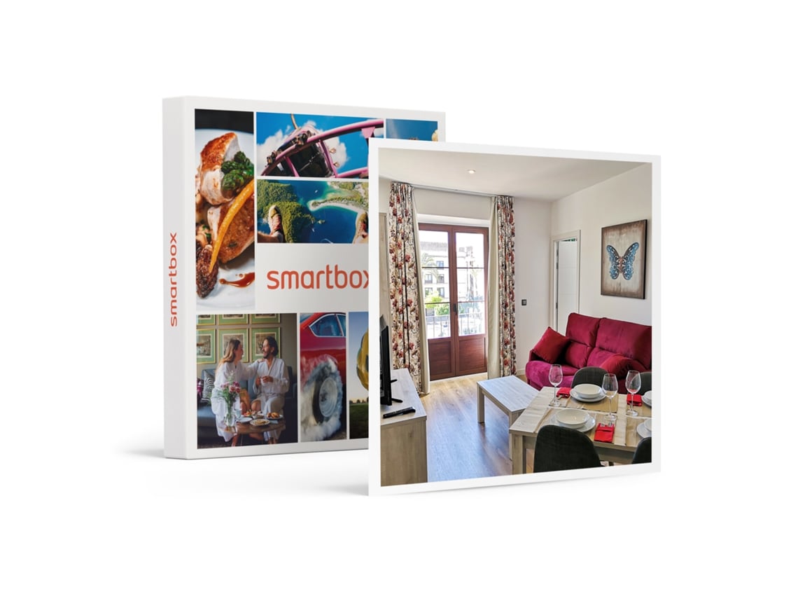 Caja Regalo SMARTBOX Apartamentos Arenal: 2 noches con desayuno y botella de vino para 2