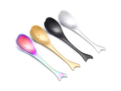 Juego de 4 cucharas creativas con forma de ballena Linjou de Rebe, cucharas de acero inoxidable para té, café y helado.