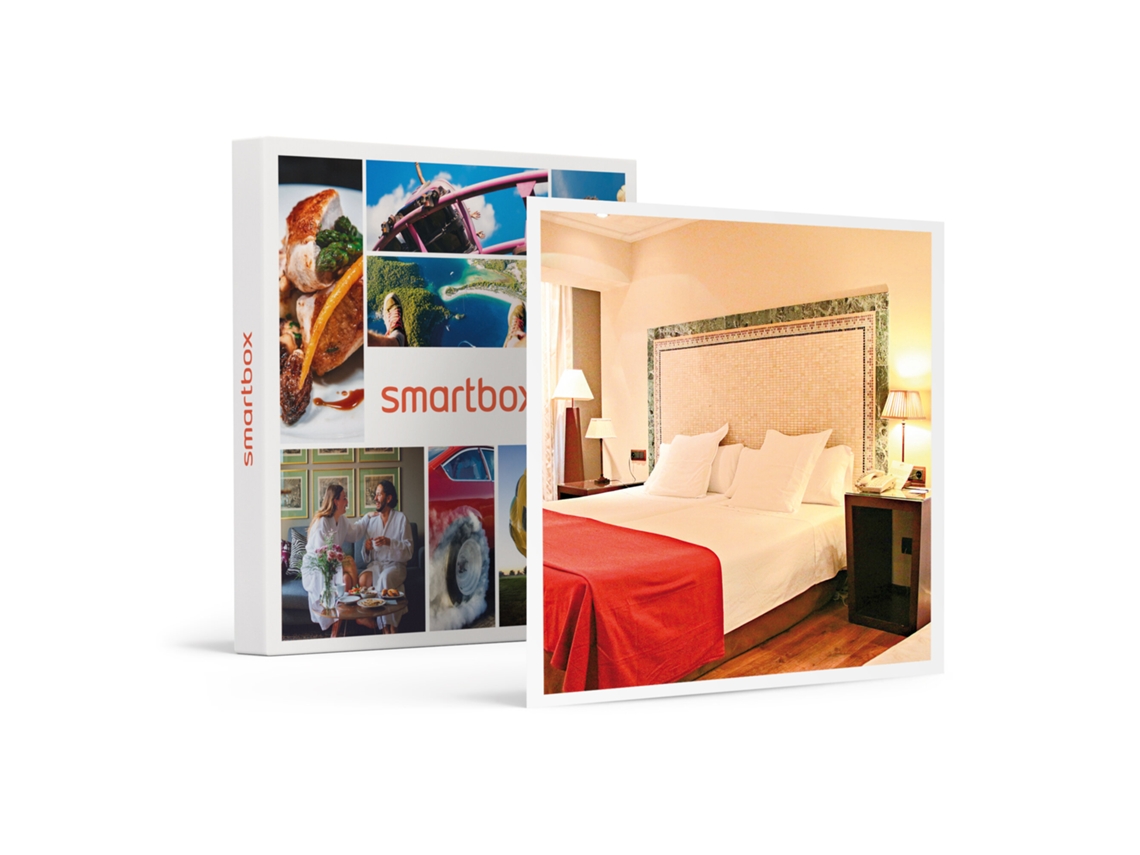 Caja Regalo SMARTBOX Escapada a Andorra: 1 noche con desayuno y spa en el Hotel Roc Blanc 4* para 2 personas