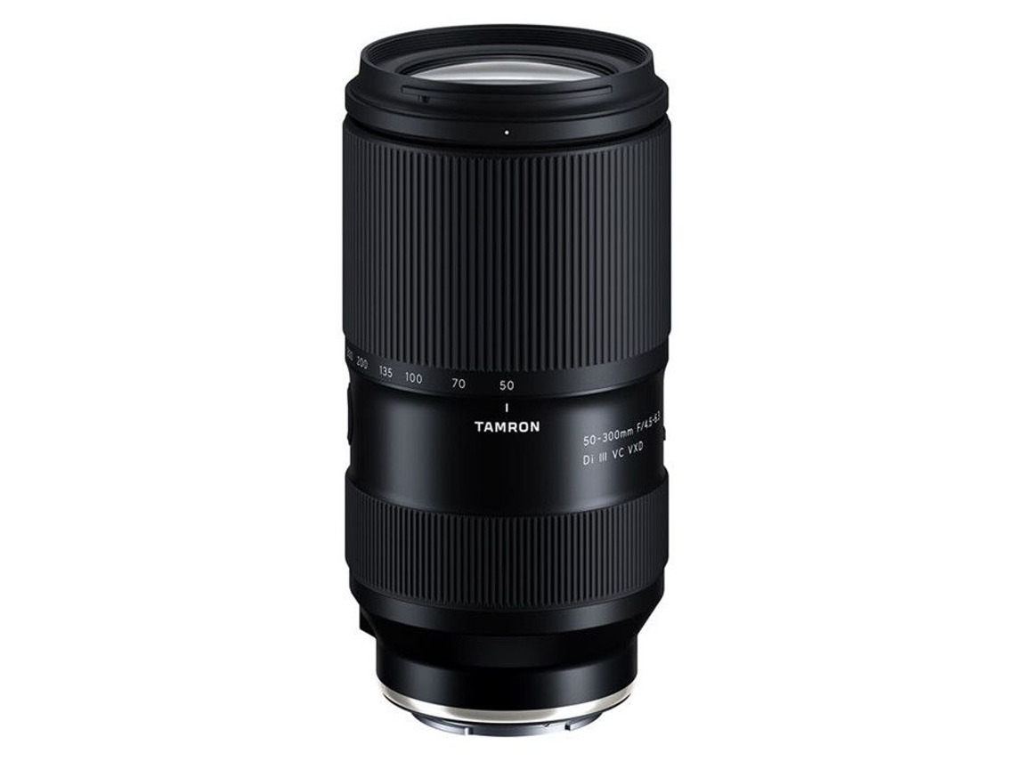 Lente TAMRON 50-300Mm F/4.5-6.3 Di Iii Vxd Compatible con Sony Fe 2 Años de Garantía