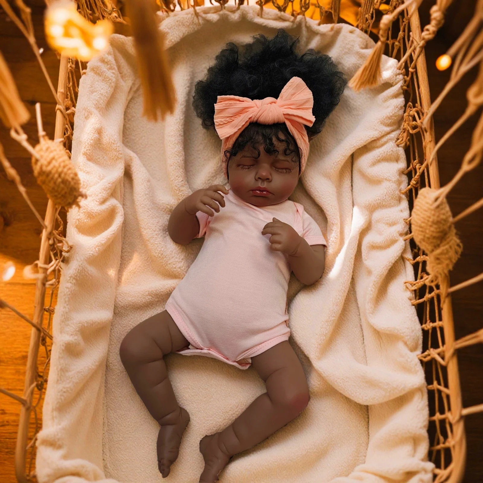 Muñeca realista negra de 50 cm (20 pulgadas), estilo renacentista, con cuerpo de tela suave.