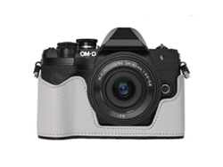 Estuche para cámara Olympus OM DE M10 Mark IV con ranura para batería y textura de palma, cuero sintético, cubierta inferior con funda protectora de medio cuerpo
