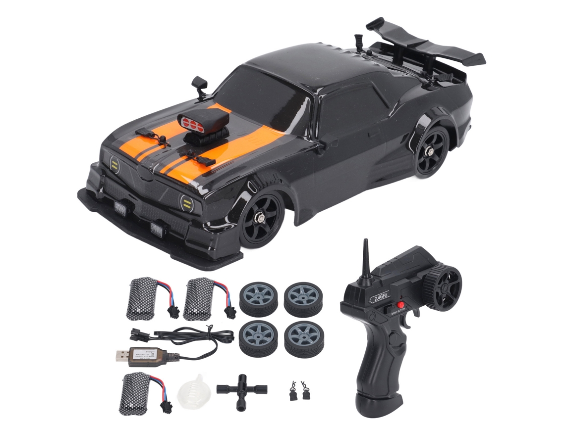 Carro De Drift Rc 1/16 4wd 2.4ghz Luzes Led 18km/h 3 Baterias Incluídas Brinquedo Controle Remoto