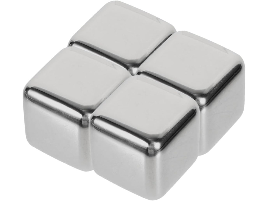 Paquete De 4 Bolsas De Hielo Reutilizables De Acero Inoxidable Para Whisky: Ideales Para Enfriar Tus Bebidas.