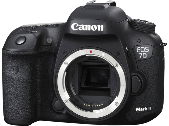 Kit Cámara Réflex CANON 7D Mark II + W-E1