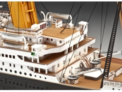 Maqueta de transatlántico REVELL (12 anos)