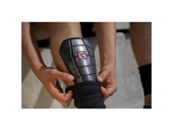 Espinilleras G-FORM Pro-S Blade CE L
