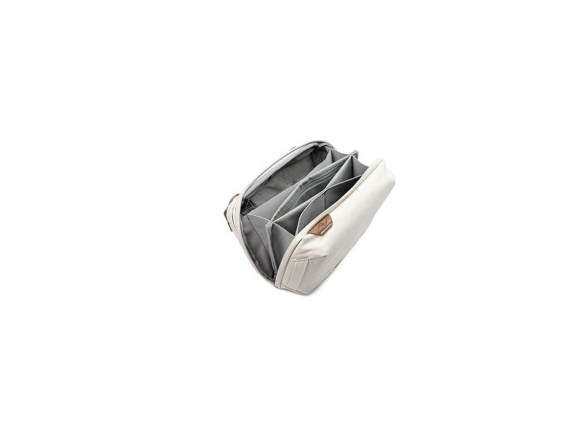 Estuche Peak Design Tech Pouch V3 2 L, color blanco, 2 años de garantía