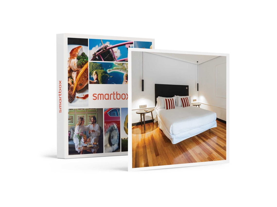 Caja Regalo Smartbox Plan Romántico en el Hotel Hita 4, Navacerrada. 1 Noche, Cena y Spa para 2 Personas.