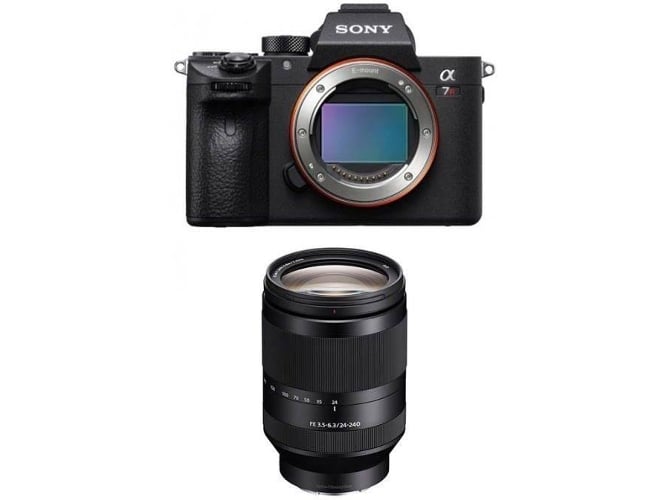 Kit Cámara Mirrorless SONY A7R III + SEL 24-240MM F3.5-6.3 OSS