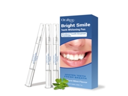 El lápiz blanqueador dental elimina las manchas y blanquea los dientes.