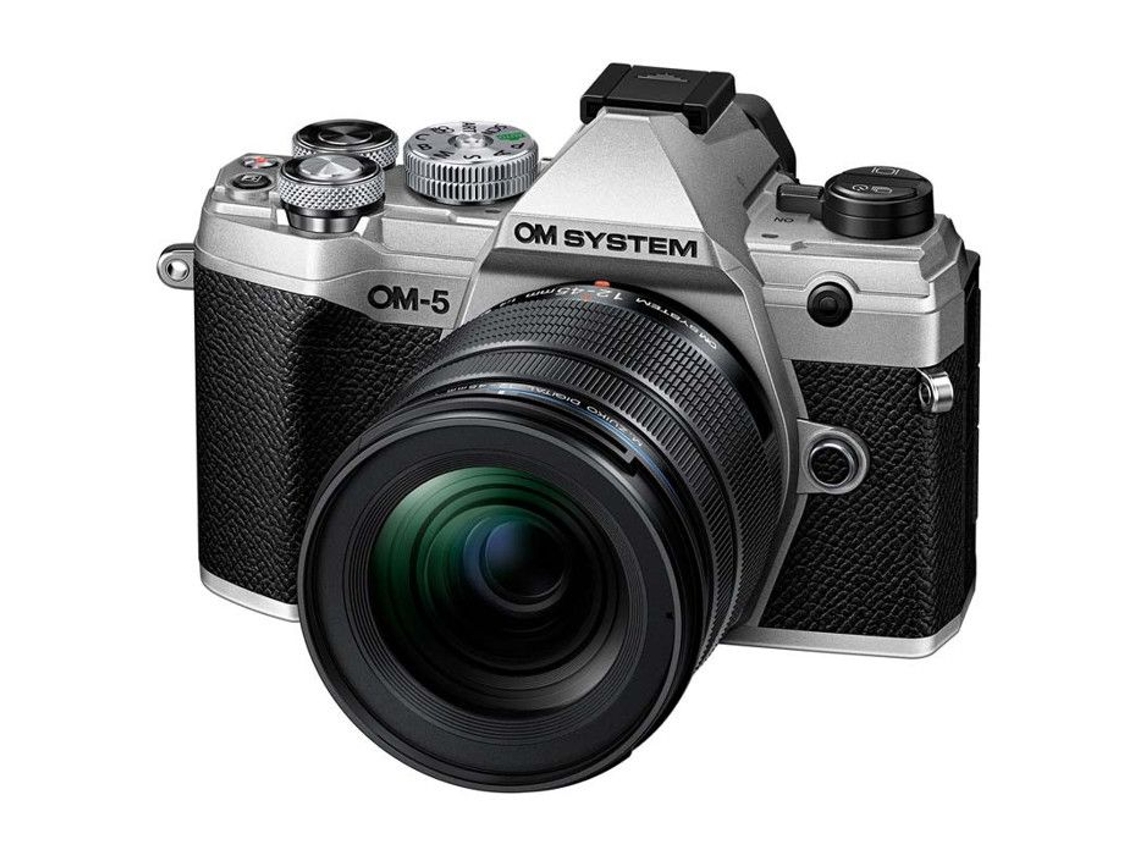 Cámara Digital Híbrida con Sistema OM V210022SE000 OM System