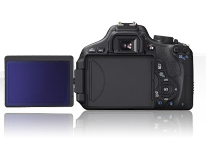 Kit Cámara Réflex CANON 600D + EF-S 18-55mm (Negro - 18 MP - ISO: 100 a 12800)