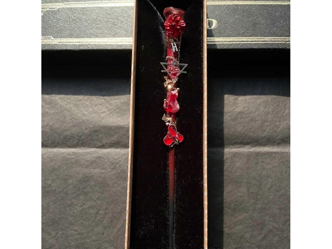 Varita mágica roja para cosplay, decoración con acabado de fuego, varita mágica de regalo y caja de regalo Rosewell