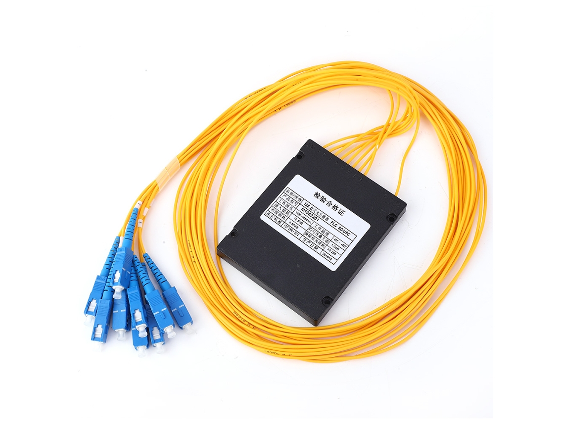 Divisor Plc De Fibra Óptica Monomodo 1x8 Para Instalación De Ingeniería Residencial 10x8x1cm 83g