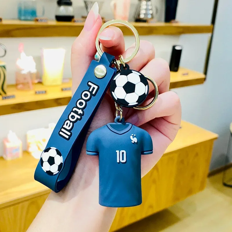 Llavero Con Diseño De Camiseta De Fútbol Estilo Caricatura, Adorno Para Mochila