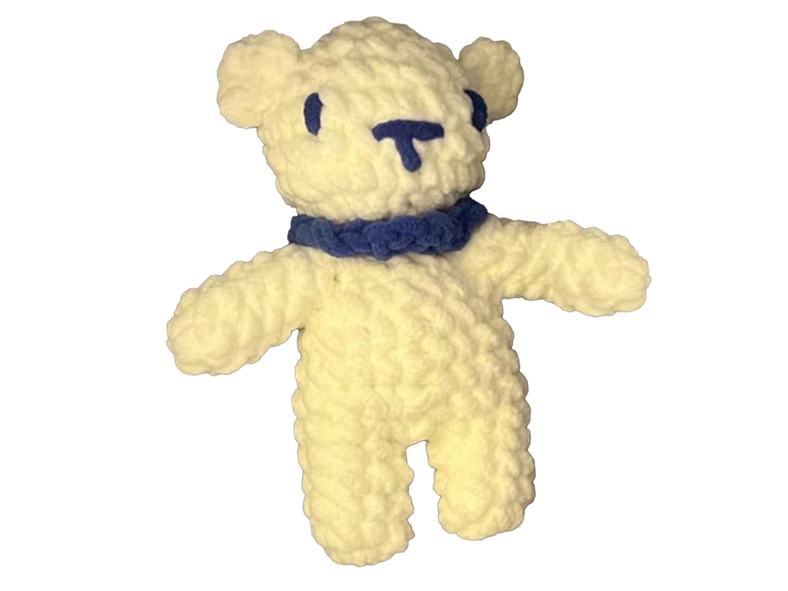 Kit de ganchillo para hacer un oso blanco, ideal para niños y adultos.