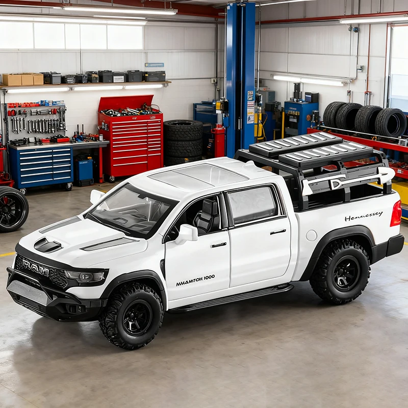 (blanco) Camioneta De Juguete A Escala 1:32, Modelo De Metal Fundido A Presión, Con Efectos De Sonido Y Luz Para Niños.