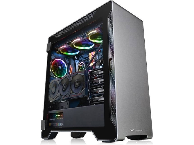 Caja PC THERMALTAKE A500 (ATX Mid Tower - Negro)
