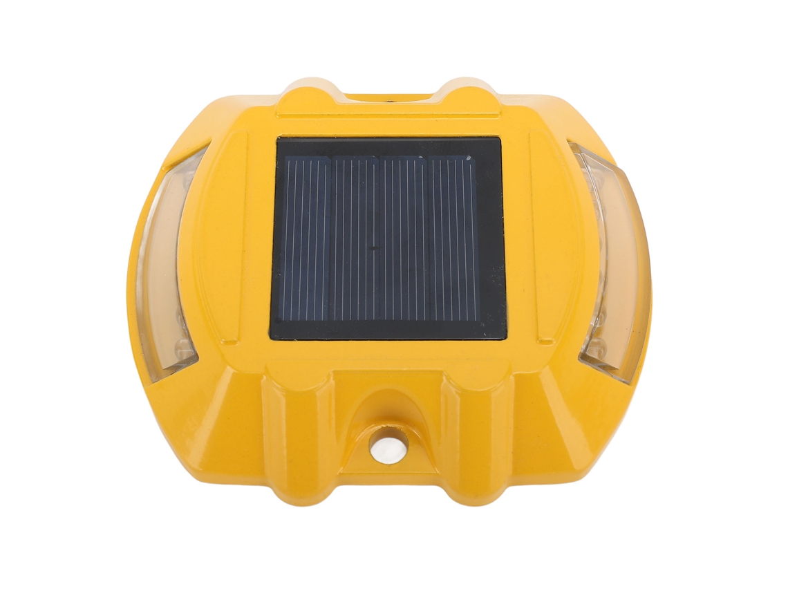 Iluminación de carreteras y caminos alimentada por energía solar de CHABERLU.
