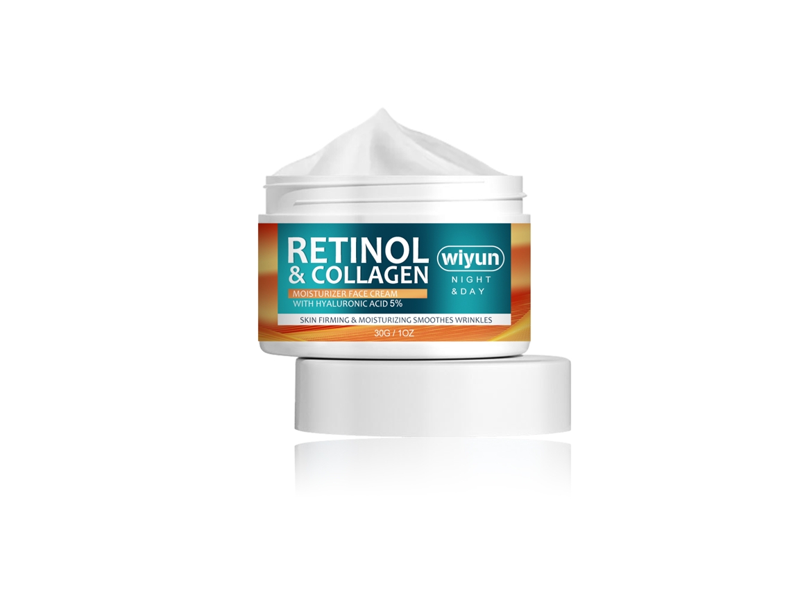 Crema nutritiva con retinol para una piel sana.