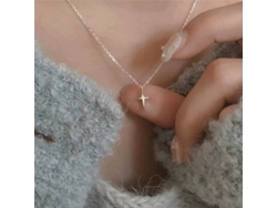 (oro Blanco) Plata S925, Collar Sencillo Con Cruz De Estrella De Cuatro Puntas Pulida, Estilo Coreano