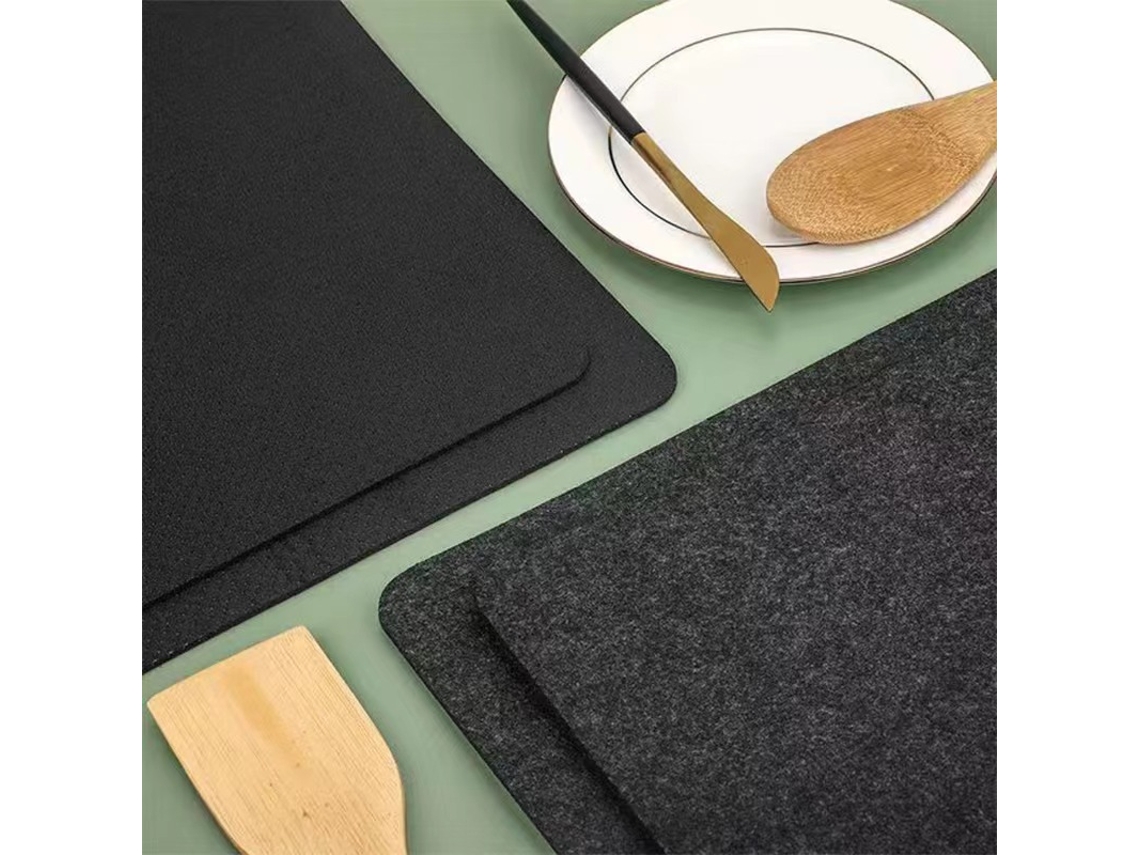 Tapete De Silicone Resistente Ao Calor De 43 X 30 Cm Que Protege Bancadas Contra Calor, Gordura, Respingos E Arranhões. Antiderrapante, Fácil De Limpar E Versátil Para Fritadeiras Elétricas E Outros Eletrodomésticos.