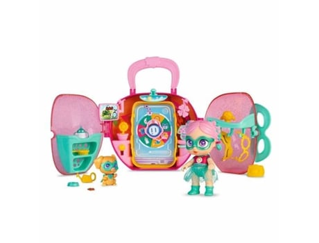 Muñeca FAMOSA Playset Super Cute Adventure Or Bedroom 2 en 1 Edad Mínima Recomendada: 3 años)